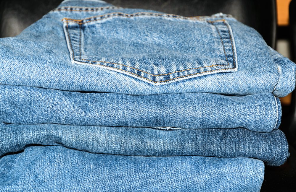 Vælg den rette farve jeans